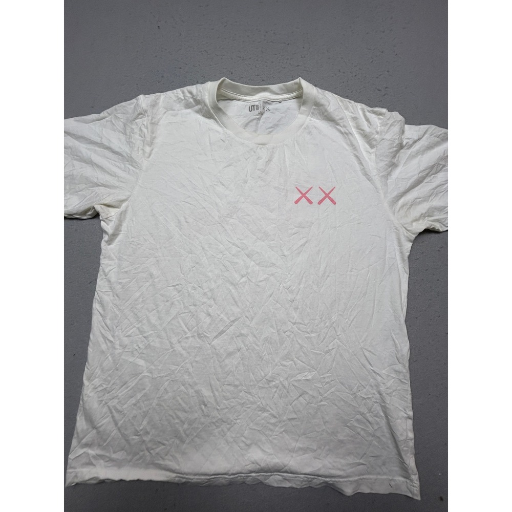 Uniqlo KAWS T-Shirt 100% Cotton White Pink BFF Graphic XL Mens